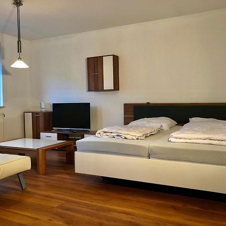 Ferienwohnung Familie Troeger Floh المظهر الخارجي الصورة